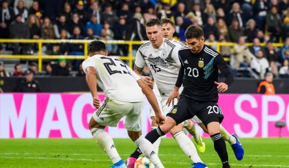 包含多特蒙德横扫瑞士，格纳布里扛起全队的词条