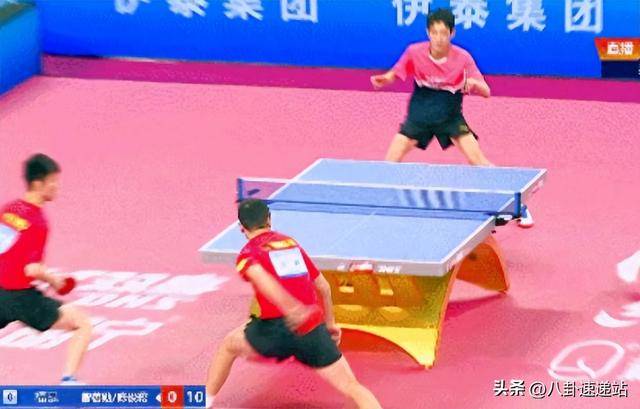 葡萄牙队翻盘英格兰队,许昕点燃赛场 葡萄牙队翻盘英格兰队,许昕点燃赛场