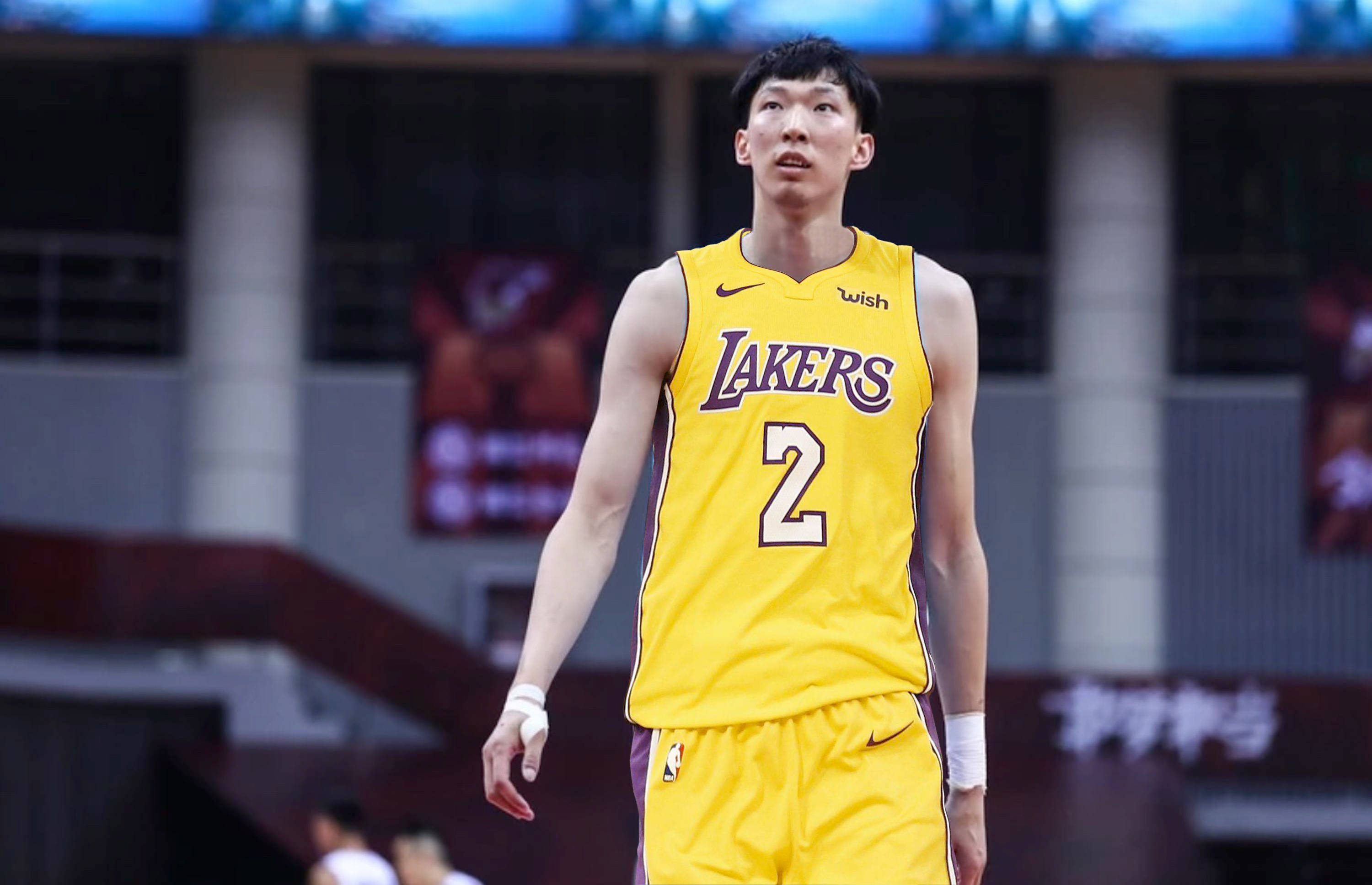 湖人完胜山西队,周琦刷新纪录 湖人完胜山西队,周琦刷新纪录