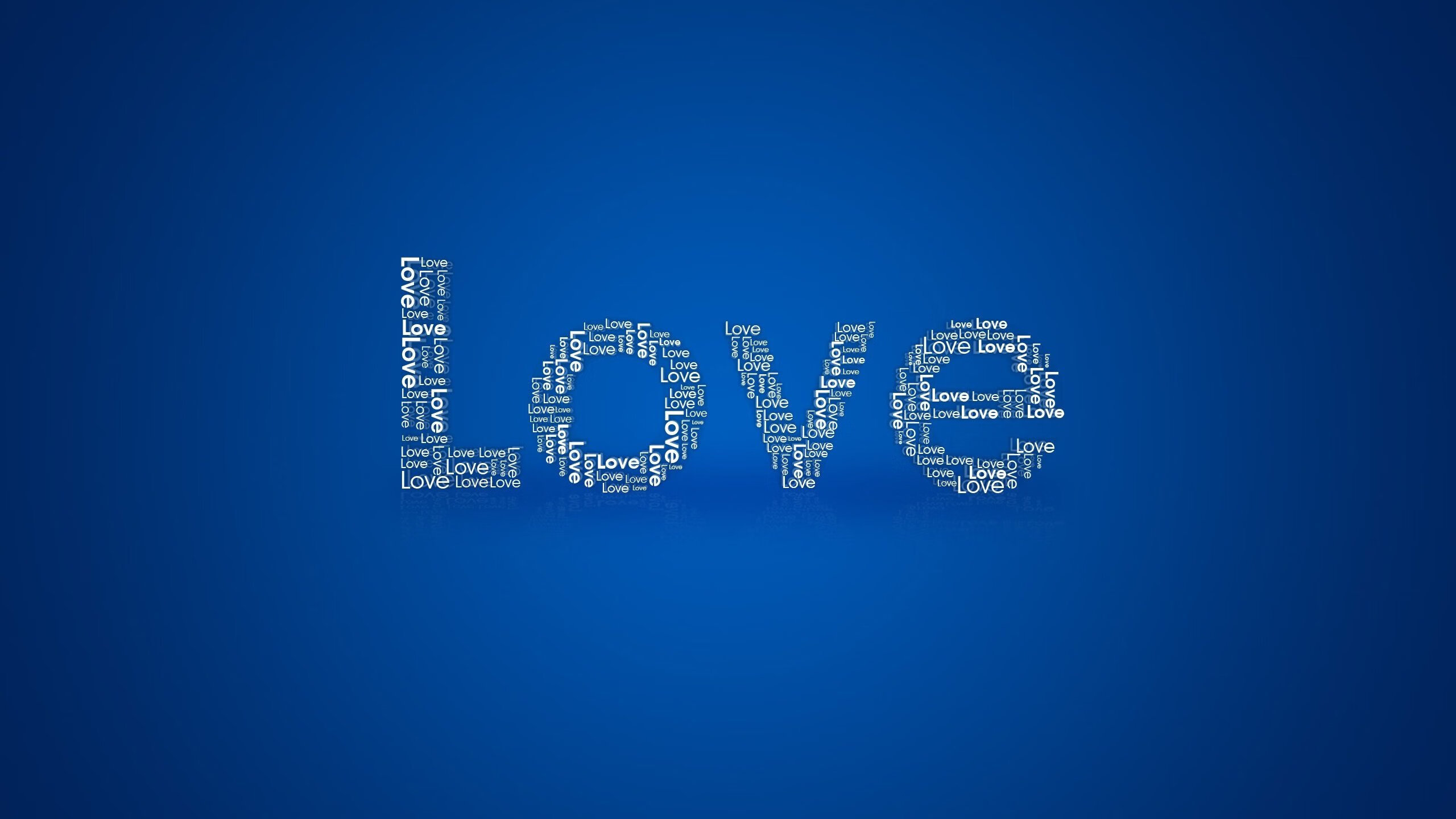 当埃及之鹰翱翔红牛沉默，哈弗茨在破晓时分为自己加冕