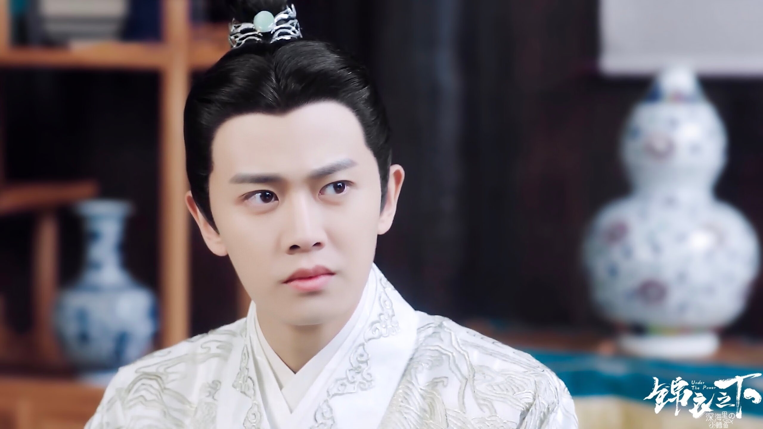 赛道轰鸣,鹰击长空,当篮球飞驰于巴林弯道