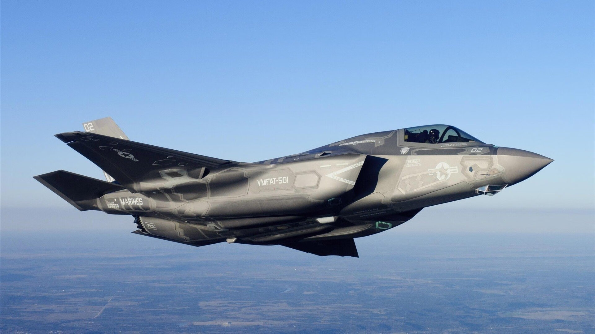 冻结温哥华的蓝色火焰,戈麦斯冰川防守让曼城血战加拿大