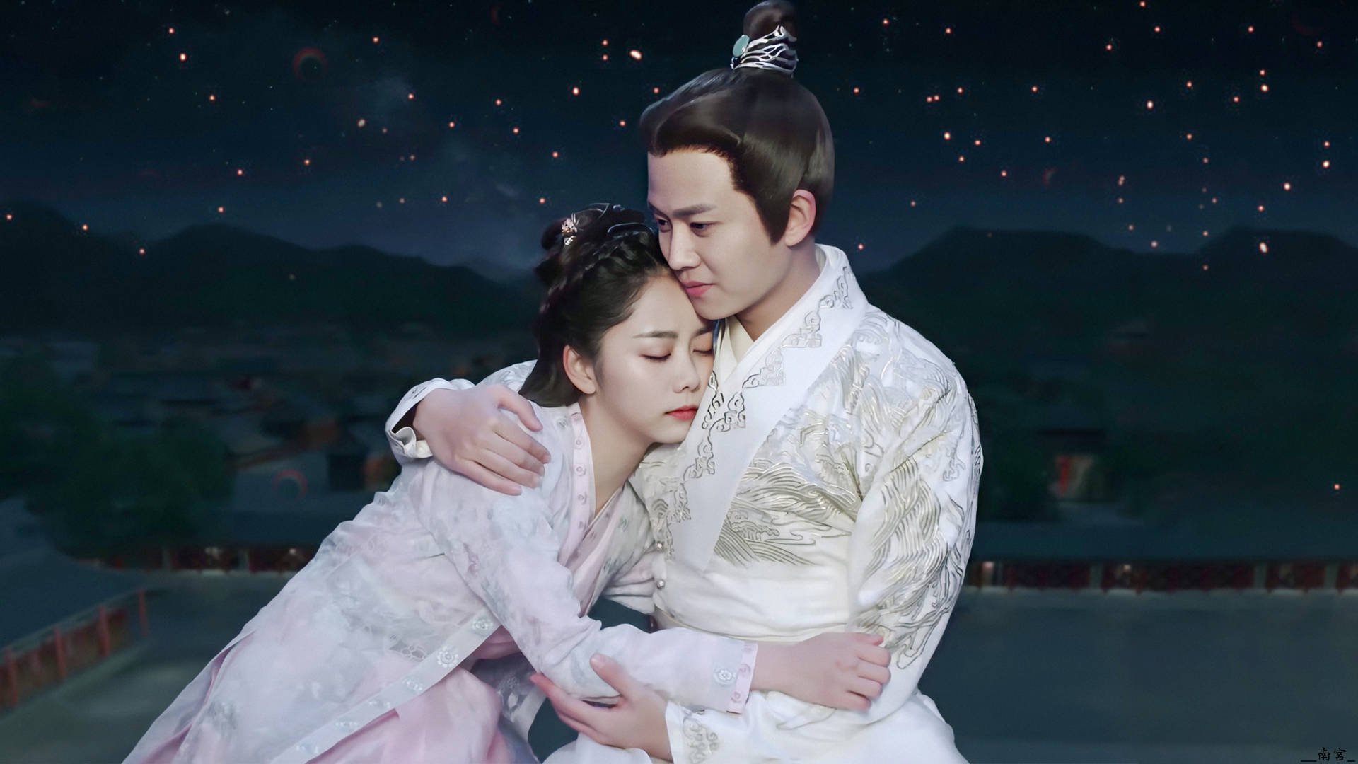 绿灯撕破湿冷的空气